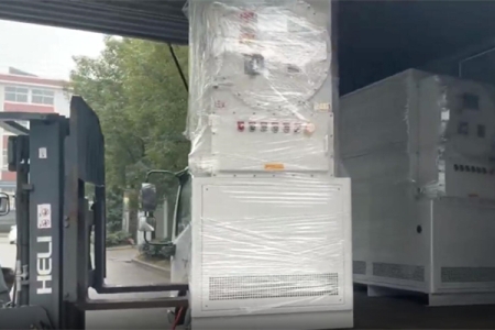 加热控温装置使用前，请阅读并理解操作手册